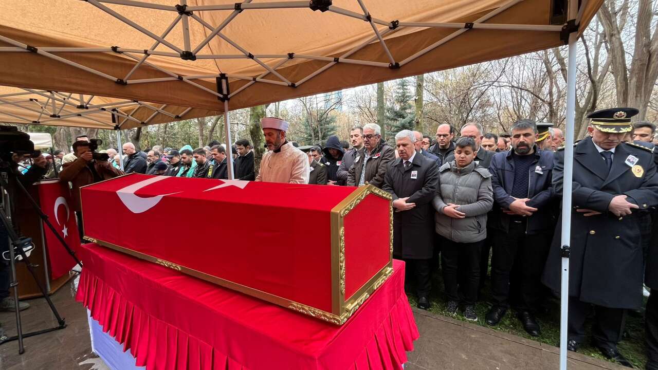 Şehit annesinin feryadı Konya’yı gözyaşına boğdu 27